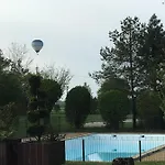 De La Croix D'arles Holiday park