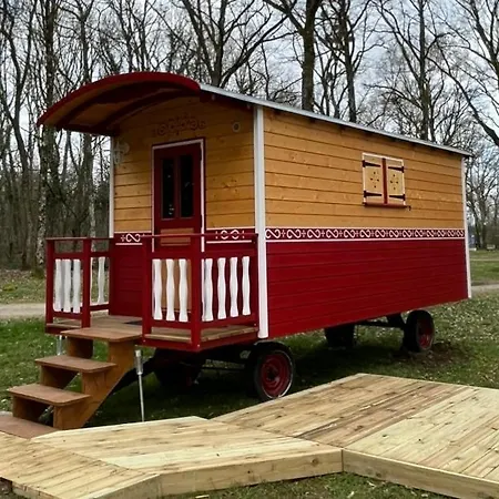 De La Croix D'arles Holiday park 3*