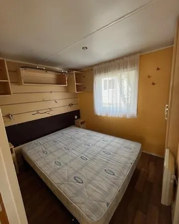 De La Croix D'arles Prázdninový areál 3*