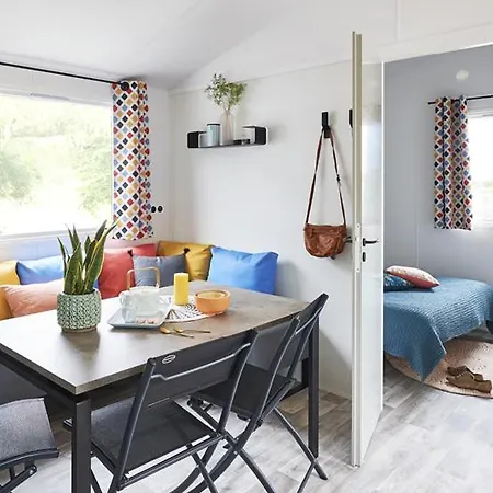 De La Croix D'arles Parque de vacaciones 3*