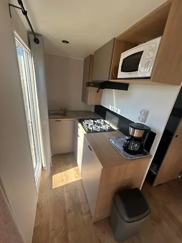 Holiday park De La Croix D'arles 3*