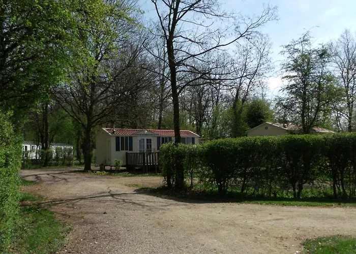 De La Croix D'arles 3*